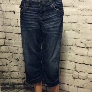 🌻 • Kut from the Kloth Jean Capris •🌻